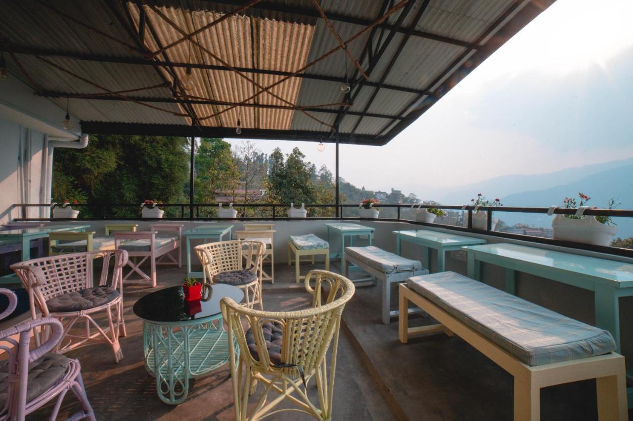 Tag Along 2 0 Hostel Gangtok Buitenkant foto
