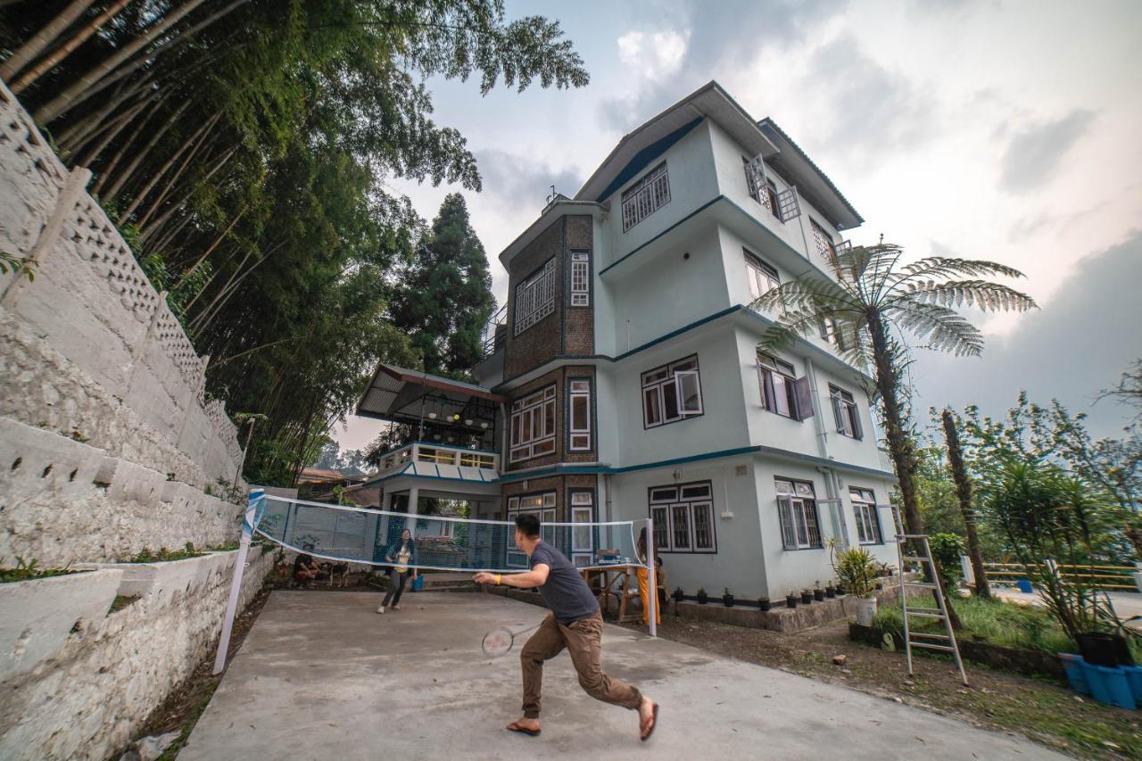 Tag Along 2 0 Hostel Gangtok Buitenkant foto